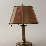 1003 1447 TABLE LAMP